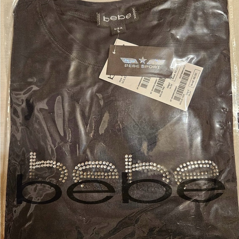 Women’s Black Fitted Top